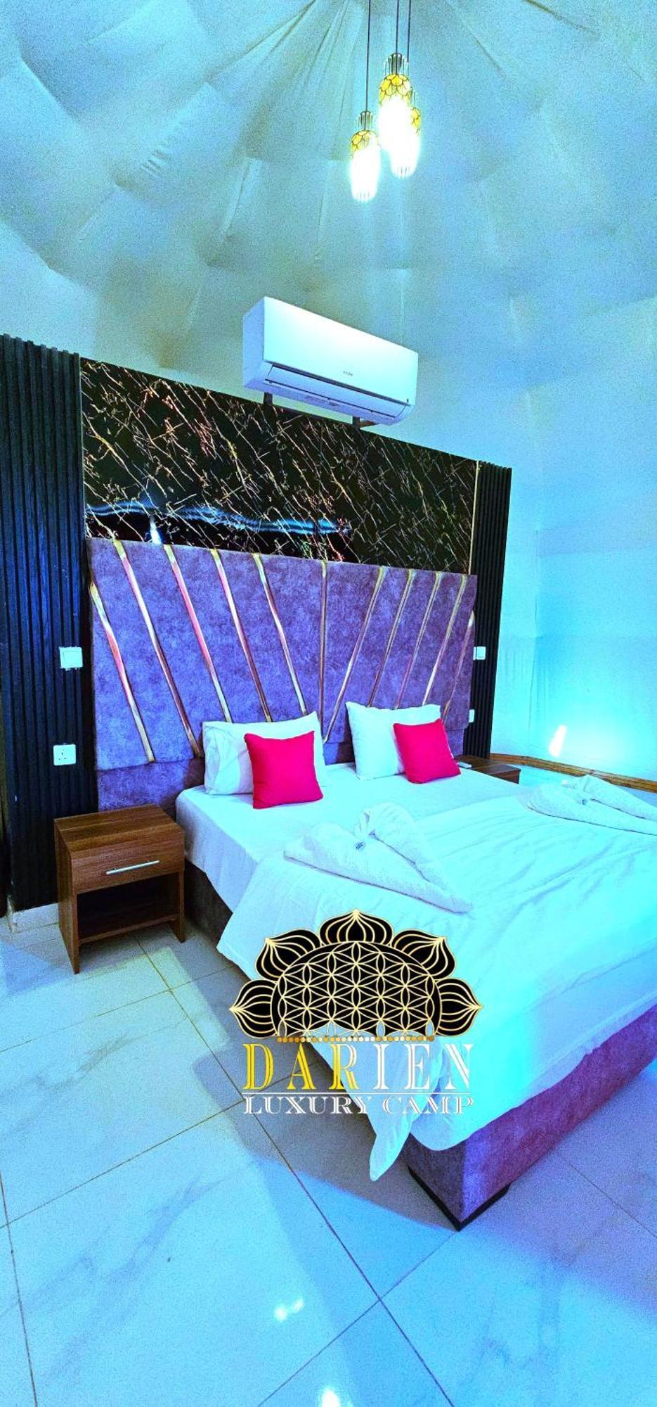 Bed and Breakfast Titanic Camp à Wadi Rum Extérieur photo