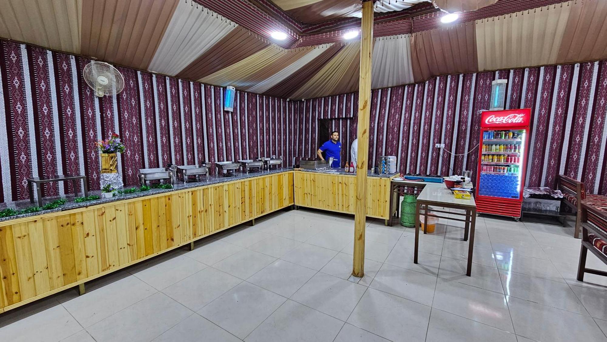 Bed and Breakfast Titanic Camp à Wadi Rum Extérieur photo