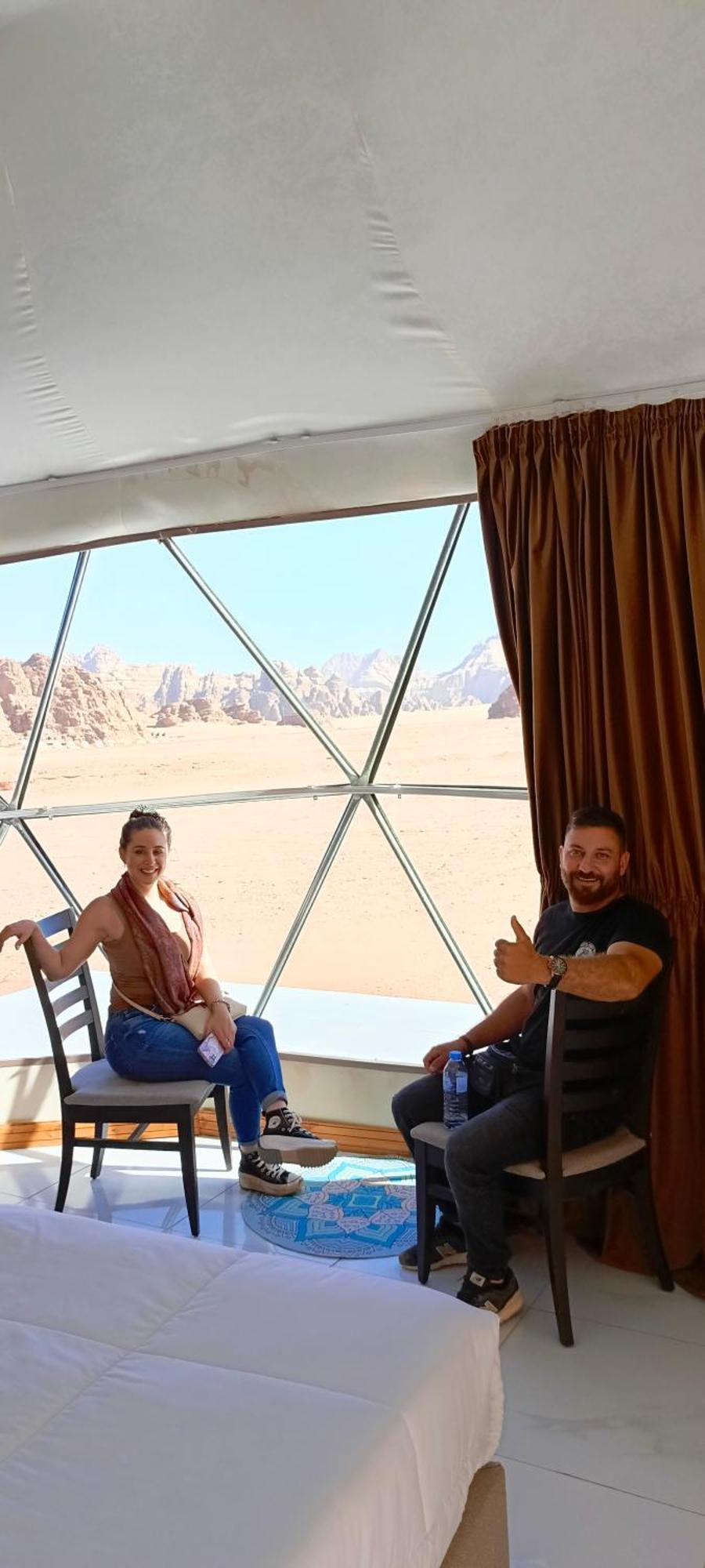 Bed and Breakfast Titanic Camp à Wadi Rum Extérieur photo